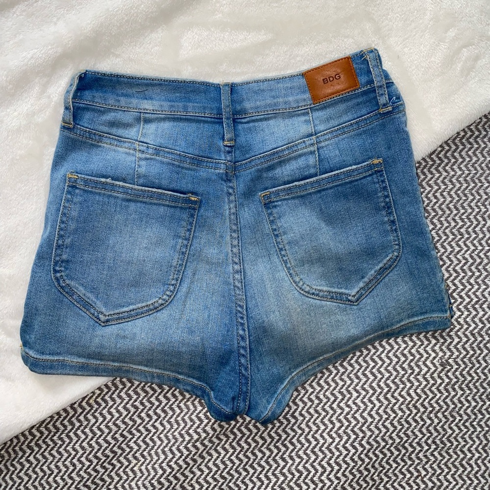 Super High Rise Denim Shorts - Picture 3 of 5
